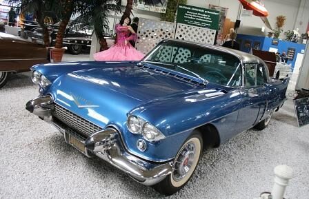 Cadillac Eldorado Brougham 1957