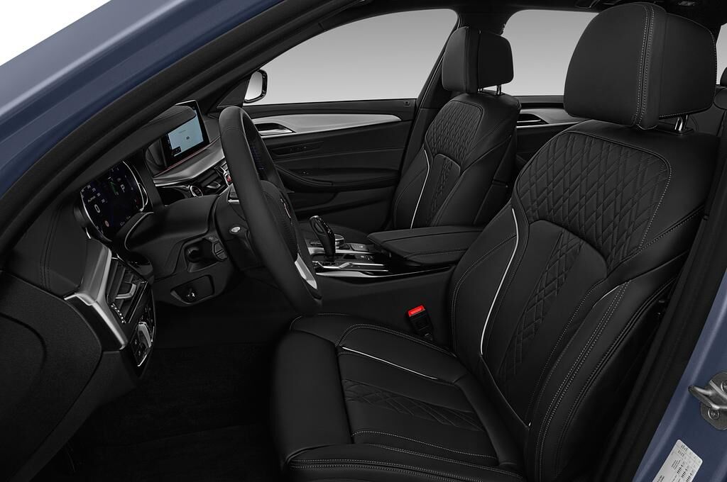 Alpina D5 S Touring (Baujahr 2018) - 5 Türen Vordersitze