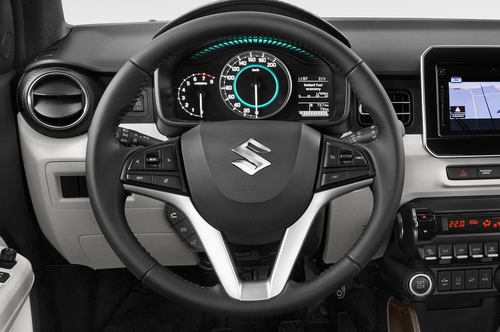 Suzuki Ignis (Baujahr 2018) Comfort+ 5 Türen Lenkrad