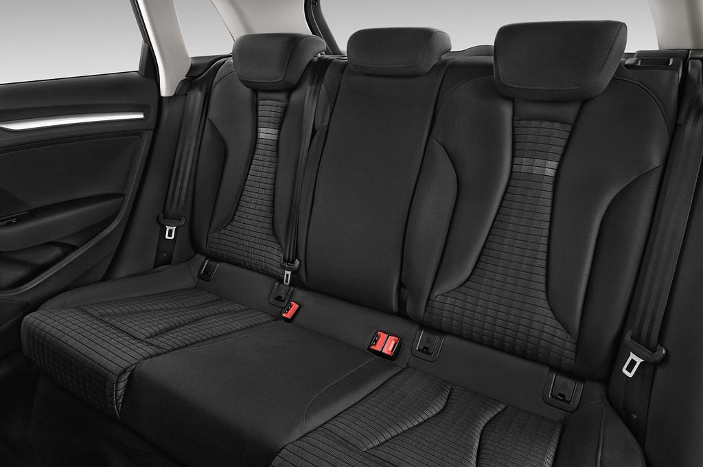 Audi A3 (Baujahr 2013) Ambition 5 Türen Rücksitze
