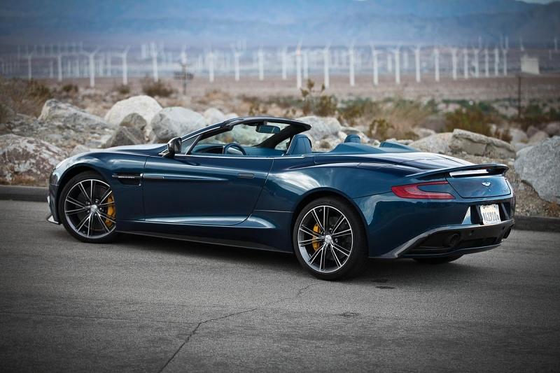 Aston Martin Vanquish Volante