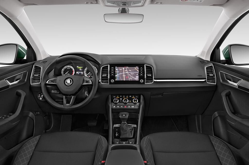 Skoda Karoq (Baujahr 2018) Ambition 5 Türen Cockpit und Innenraum