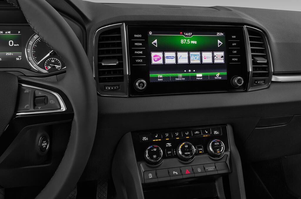 Skoda Karoq (Baujahr 2018) Ambition 5 Türen Radio und Infotainmentsystem
