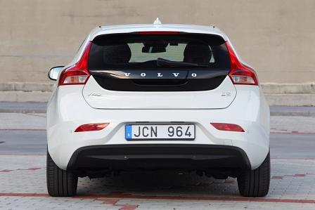 Volvo V40 D2