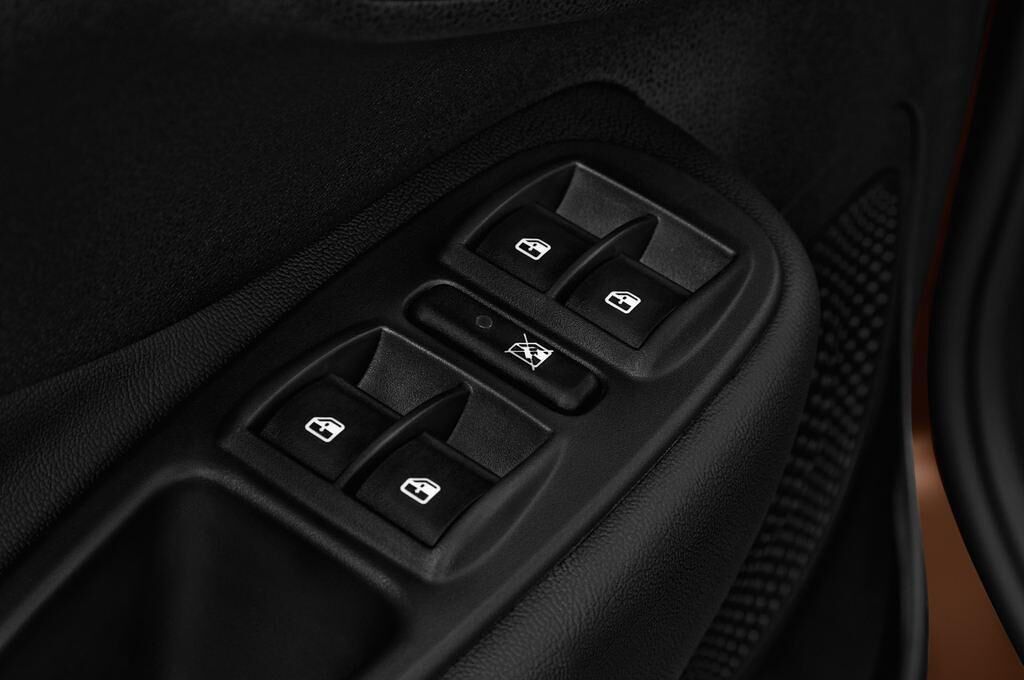 FIAT 500L (Baujahr 2018) Lounge 5 Türen Bedienungselemente Tür