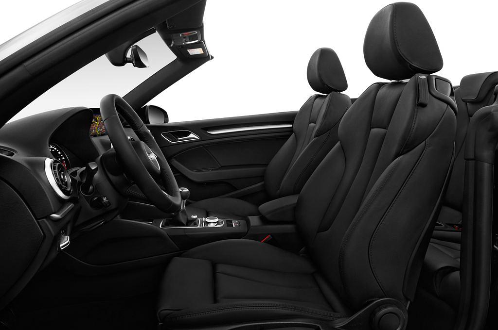 Audi A3 (Baujahr 2017) Design 2 Türen Vordersitze