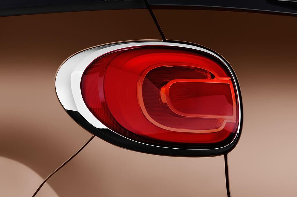 FIAT 500L (Baujahr 2018) Lounge 5 Türen Rücklicht