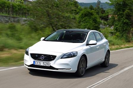 Volvo V40 D2