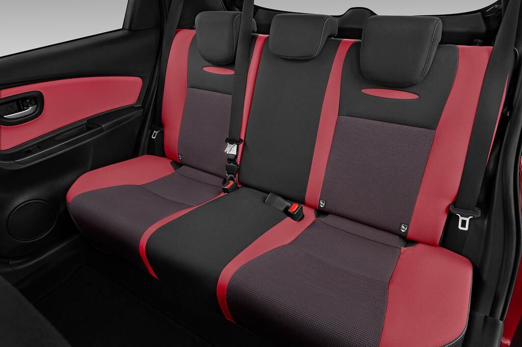 Toyota Yaris (Baujahr 2018) Style Selection 5 Türen Rücksitze