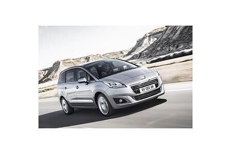 Peugeot 5008 mit frischem Design - Kompakt-Van startet ab 22.000 Euro ins Modelljahr 2014 Peugeot 5008 mit frischem Design - Kompakt-Van startet ab 22.000 Euro ins Modelljahr 2014