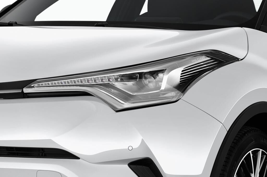 Toyota C-HR (Baujahr 2018) Selection 5 Türen Scheinwerfer
