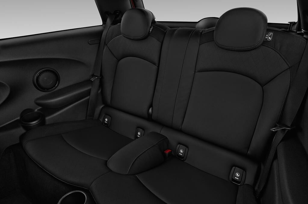 MINI Cooper (Baujahr 2018) JCW 3 Türen Rücksitze