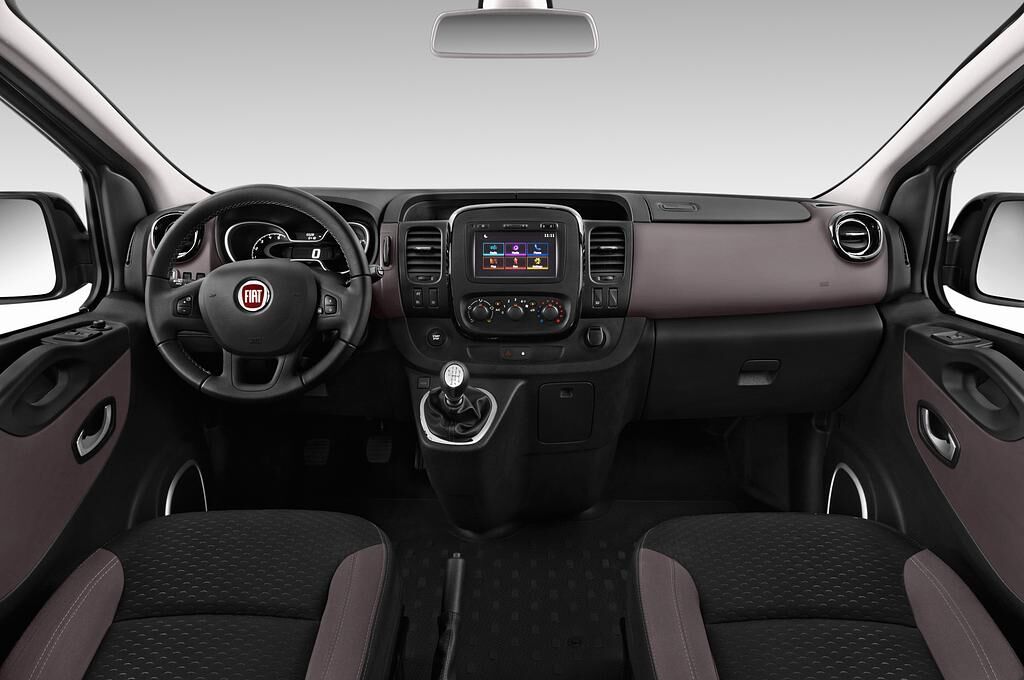 FIAT Talento Combi (Baujahr 2018) N1 5 Türen Cockpit und Innenraum