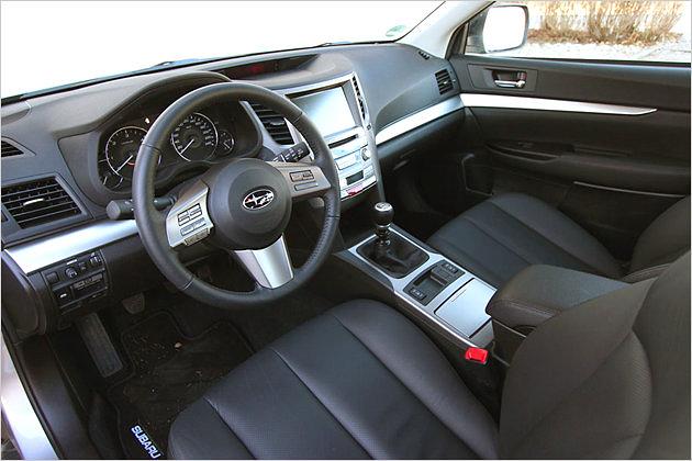 Das Cockpit ist klar und übersichtlich gestaltet