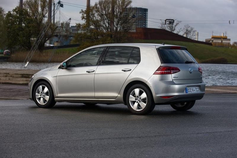 VW Golf TGI Bluemotion