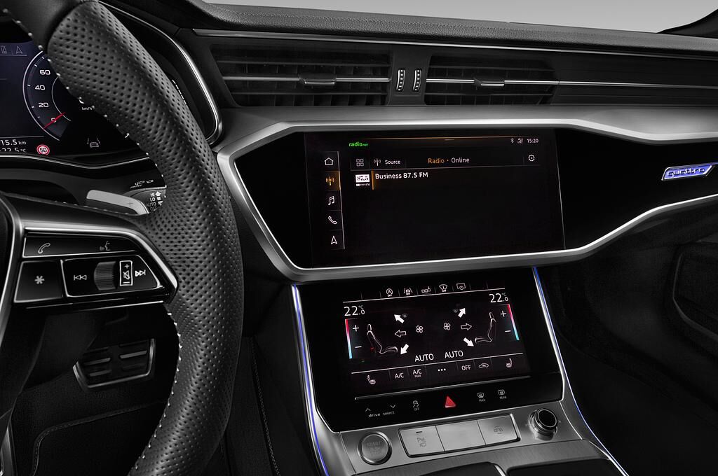 Audi A6 Avant (Baujahr 2019) Sport 5 Türen Radio und Infotainmentsystem