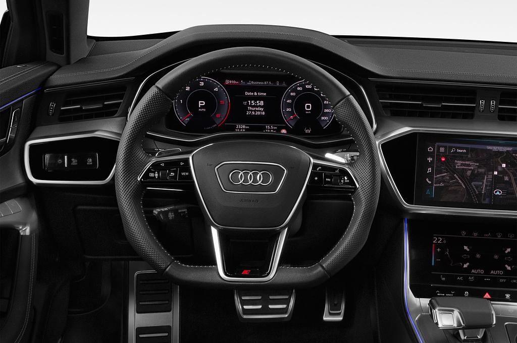 Audi A6 Avant (Baujahr 2019) Sport 5 Türen Lenkrad