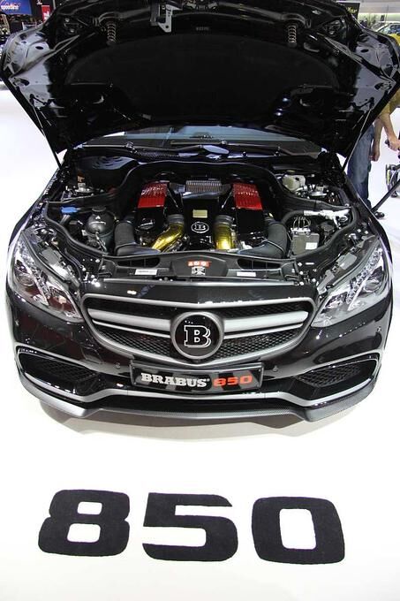 850 PS starker Kombi von Brabus.
