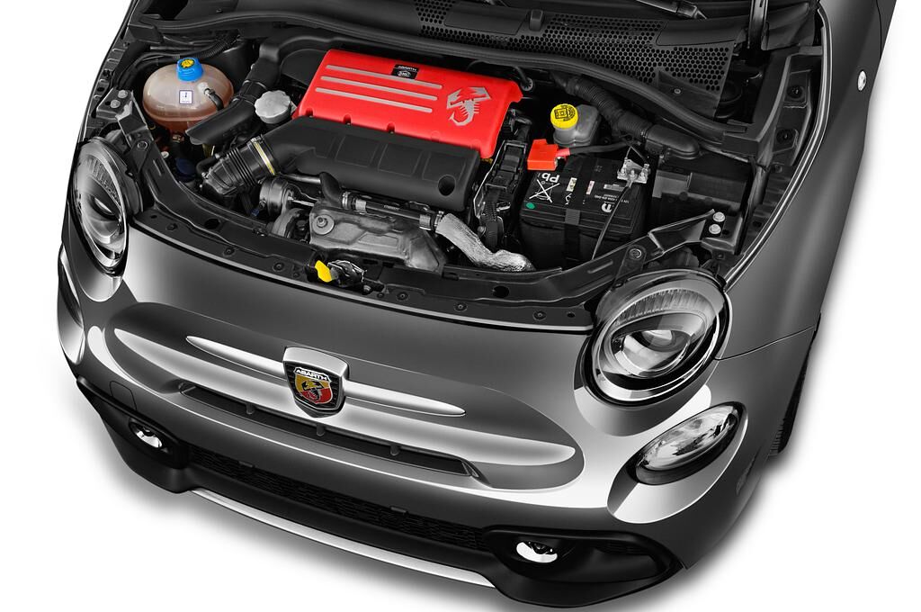 Abarth 595 (Baujahr 2018) Turismo 3 Türen Motor