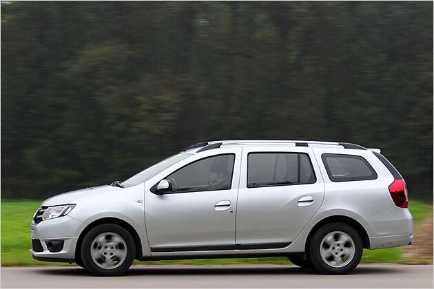 Seitlich wirkt er nun wie ein etwas höherer Kombi