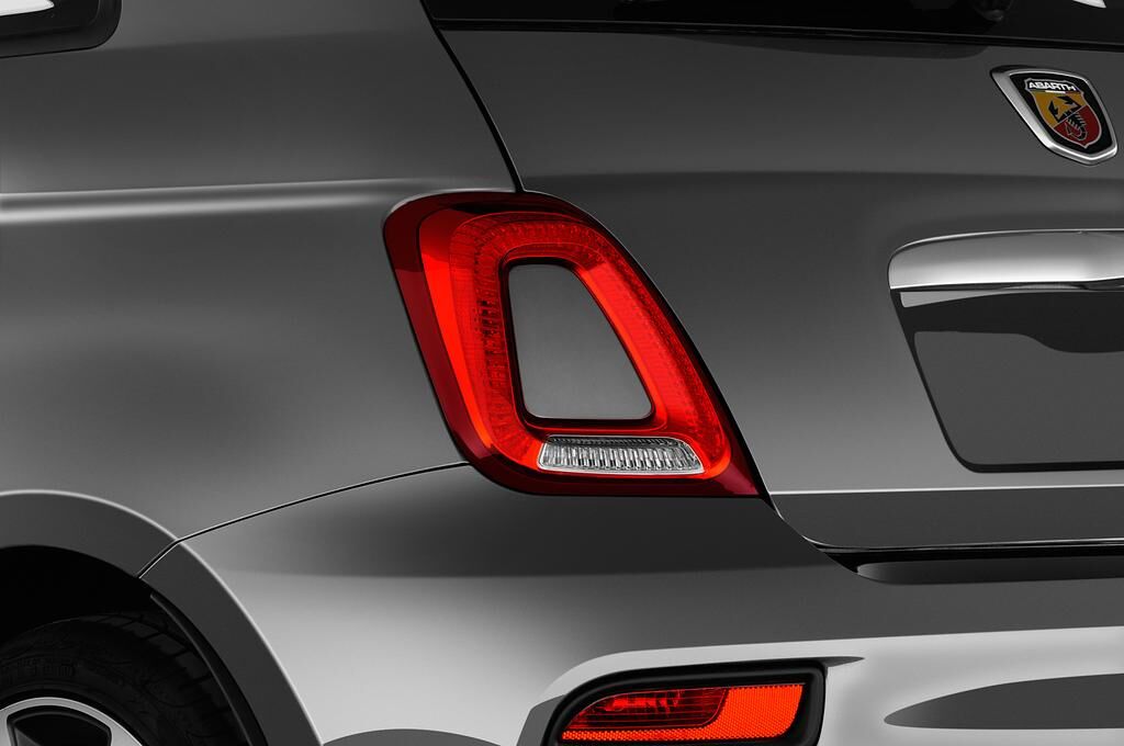 Abarth 595 (Baujahr 2018) Turismo 3 Türen Rücklicht