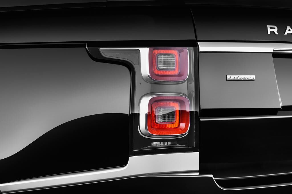 Land Rover Range Rover (Baujahr 2018) Autobiography 5 Türen Rücklicht