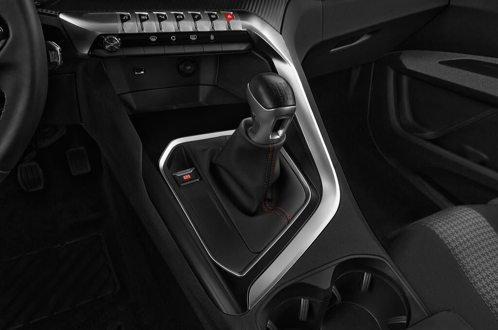 Peugeot 3008 (Baujahr 2018) Active 5 Türen Schalthebel