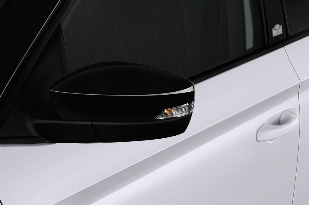 Skoda Fabia (Baujahr 2018) Monte Carlo 5 Türen Außenspiegel