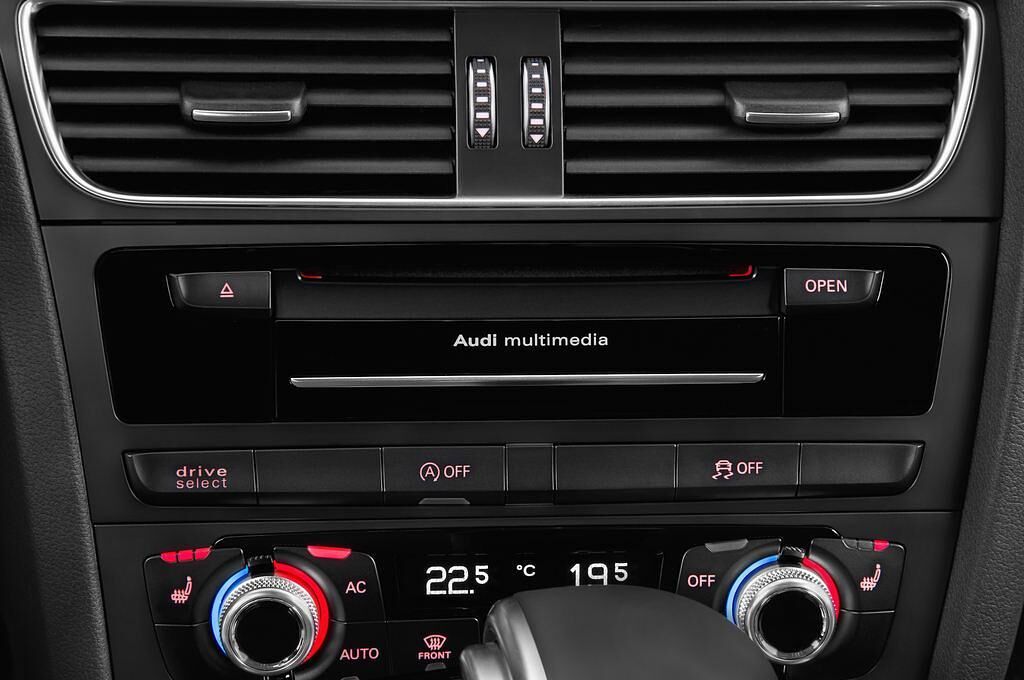 Audi A4 (Baujahr 2013) Ambition 5 Türen Radio und Infotainmentsystem