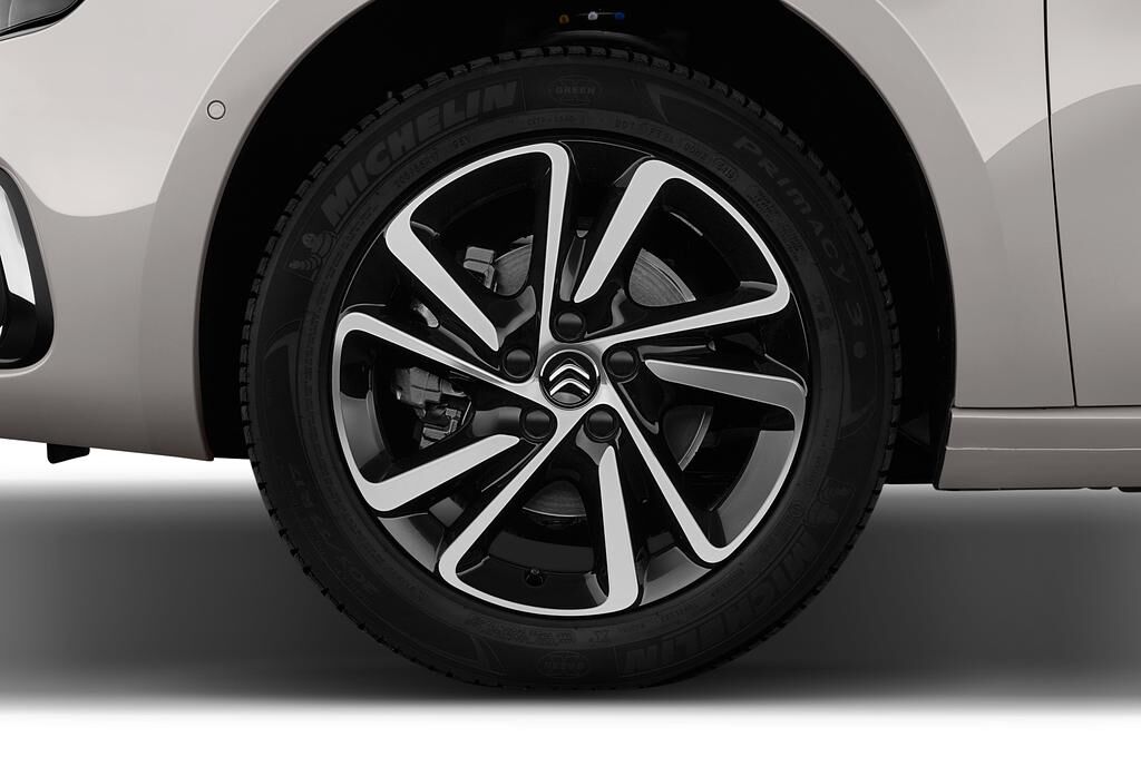 Citroen C4 Spacetourer (Baujahr 2018) Shine 5 Türen Reifen und Felge