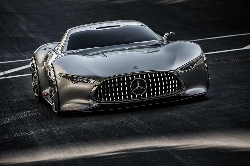 Der Mercedes-Benz AMG Vision Gran Turismo hat 585 PS.