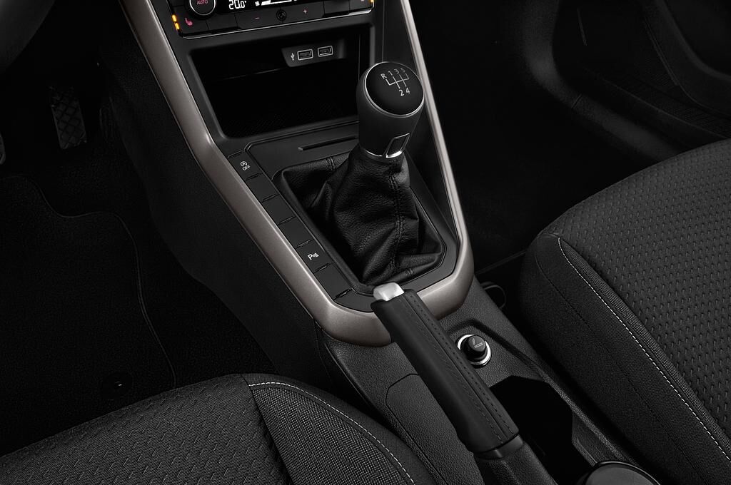 Volkswagen Polo (Baujahr 2018) Comfortline 5 Türen Schalthebel