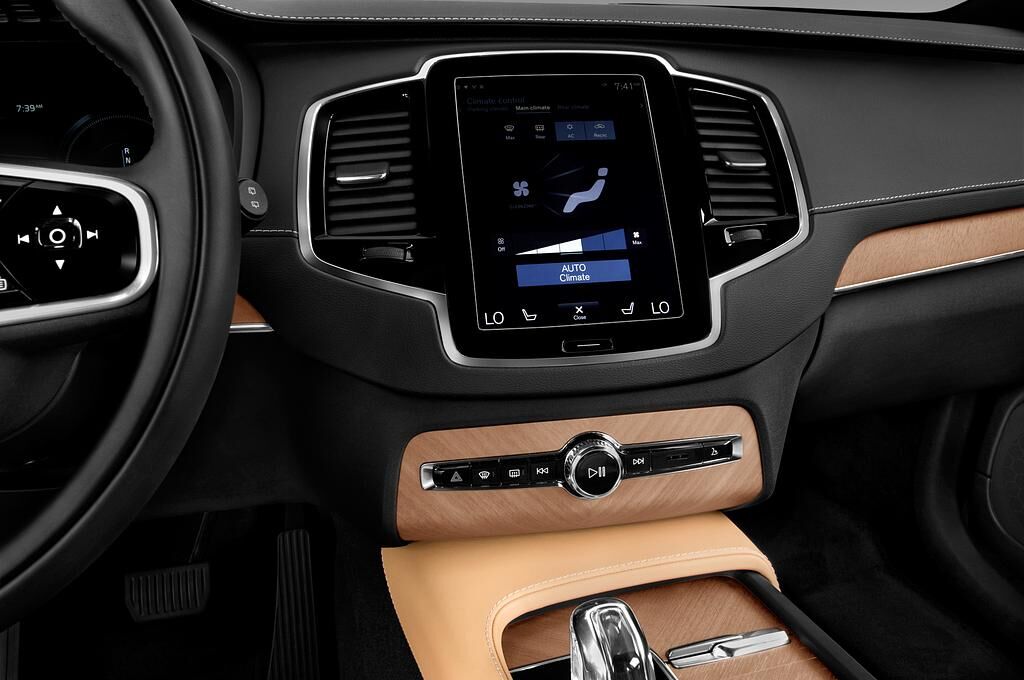 Volvo XC90 Plug-in Hybrid (Baujahr 2018) Inscription 5 Türen Temperatur und Klimaanlage