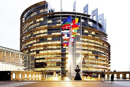 EU-Parlament unterstützt Forderungen des Kfz-Gewerbes EU-Parlament unterstützt Forderungen des Kfz-Gewerbes
