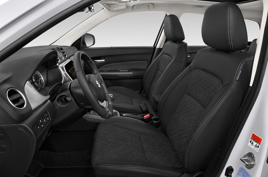 Suzuki Vitara (Baujahr 2019) Comfort+ 5 Türen Vordersitze