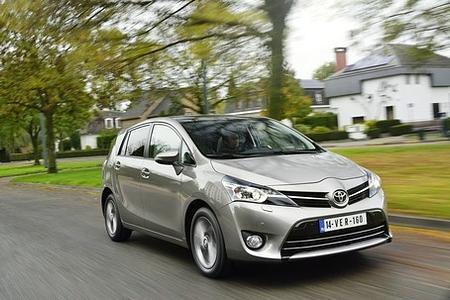 Toyota Verso jetzt mit neuem Dieselmotor von BMW Toyota Verso jetzt mit neuem Dieselmotor von BMW