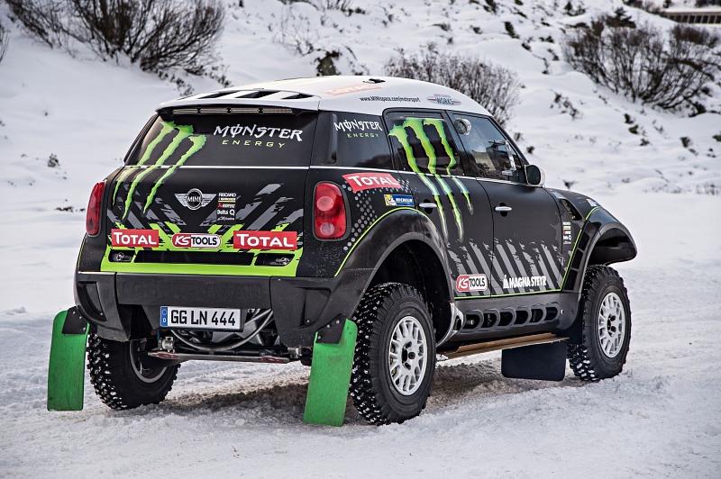 Die Bodenfreiheit des Mini All4 Racing Dakar beöäuft sich auf knapp 30 Zentimeter