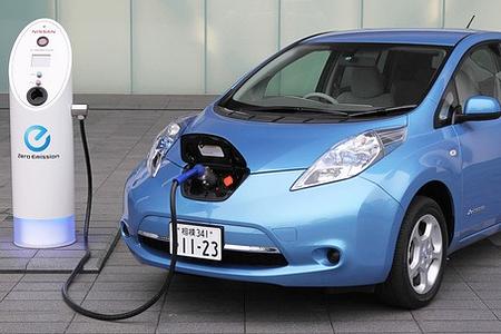 Nissan Leaf in Frankreich auch für Freizeit-Kapitäne Nissan Leaf in Frankreich auch für Freizeit-Kapitäne