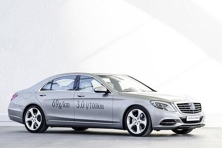 Mercedes-Benz: Mit Vollgas CO2 gespart