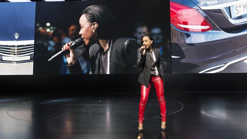 Sängerin Kelly Rowland bei der Mercedes-Präsentation