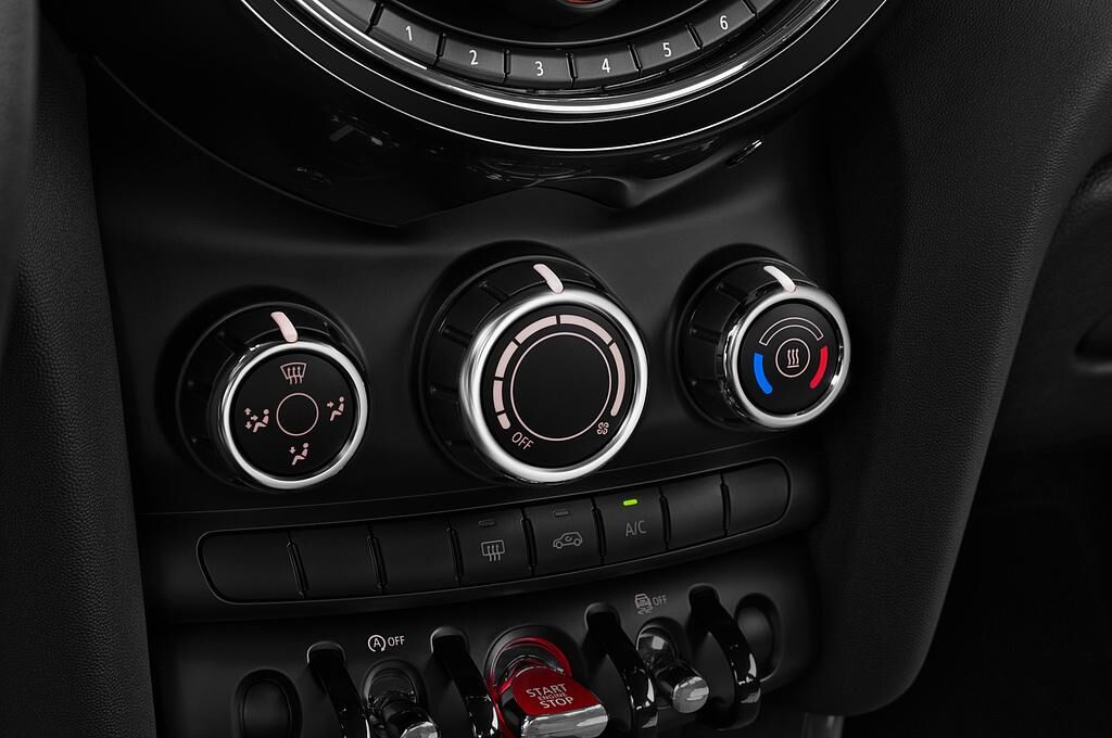 MINI MINI One (Baujahr 2018) Salt 3 Türen Temperatur und Klimaanlage
