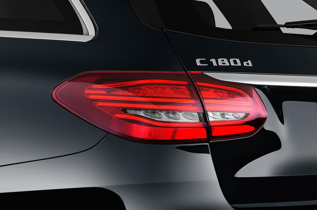 Mercedes C Class T-Modell (Baujahr 2019) Avantgarde 5 Türen Rücklicht