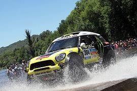 Rallye Dakar 2014: MINI auf Gesamtplatz eins bis vier