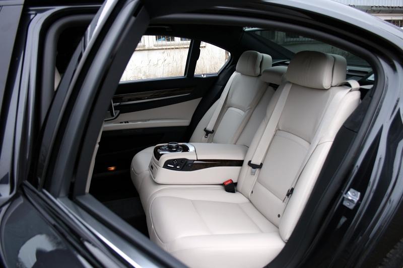 Vergleichstest BMW 750 Li - Mercedes S 500