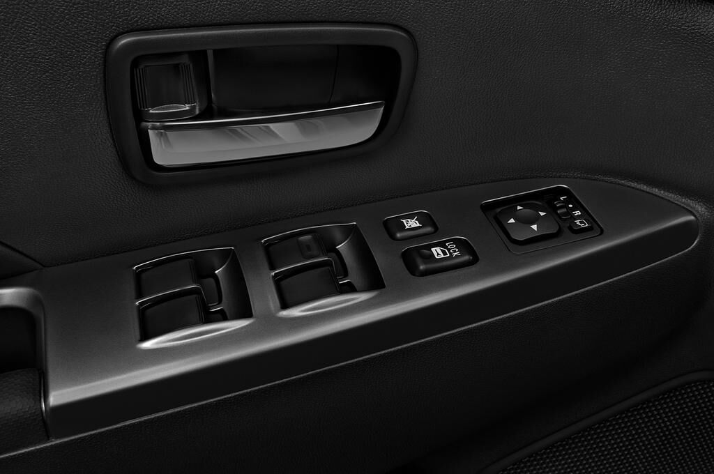 Mitsubishi ASX (Baujahr 2019) Top 5 Türen Bedienungselemente Tür