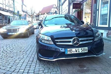 Neue C- Klasse bereits ohne Tarnung auf deutschen Straßen unterwegs