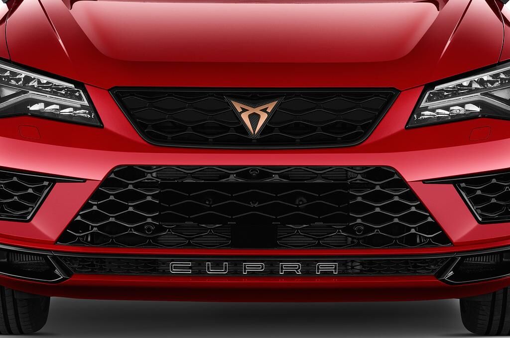Cupra Ateca (Baujahr 2019) - 5 Türen Kühlergrill und Scheinwerfer