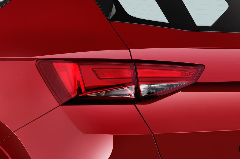 Cupra Ateca (Baujahr 2019) - 5 Türen Rücklicht