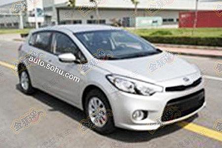 Beijing 2014: Kia kommt mit einem K3 Schrägheck