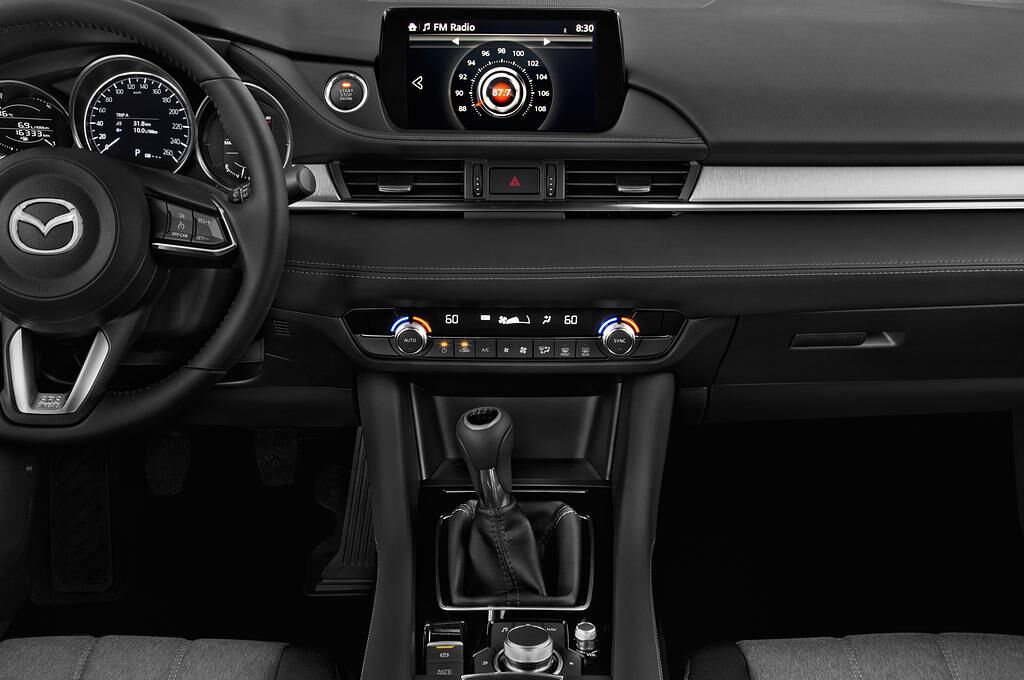 Mazda Mazda6 (Baujahr 2018) Prime-Line 4 Türen Mittelkonsole